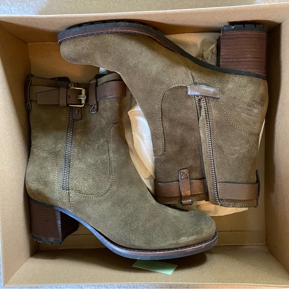 Trask waterproof Madison boot in olive suede EUC - Picture 10 of 12